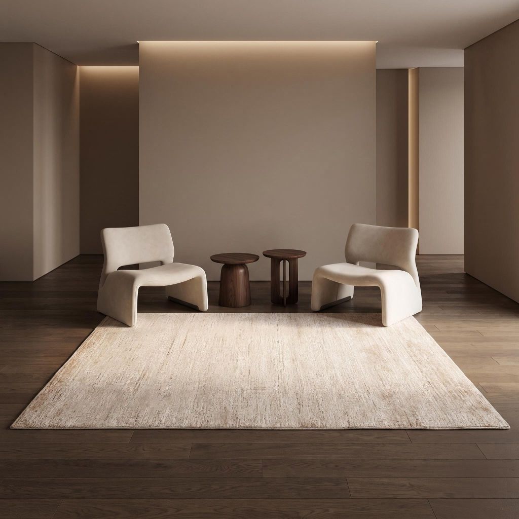 Wohnraumidee mit Eterno-Basic handgewebter Teppich in Beige im minimalistischen Wohnzimmer