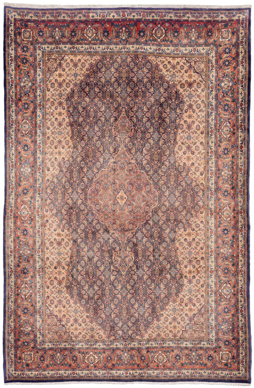 Bild eines Sarough aus Persien in der Göße 325 x 214 cm