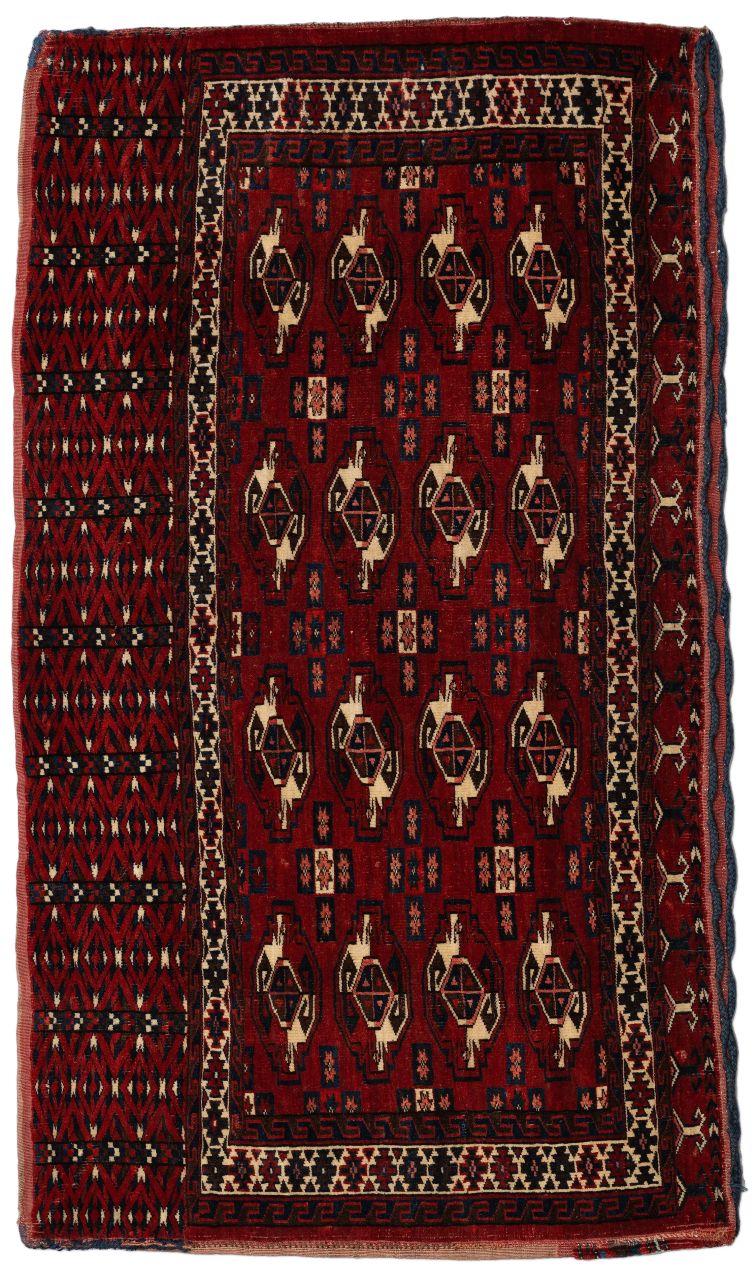 Bild eines Jomuth aus Turkmenistan in der Göße 123 x 70 cm