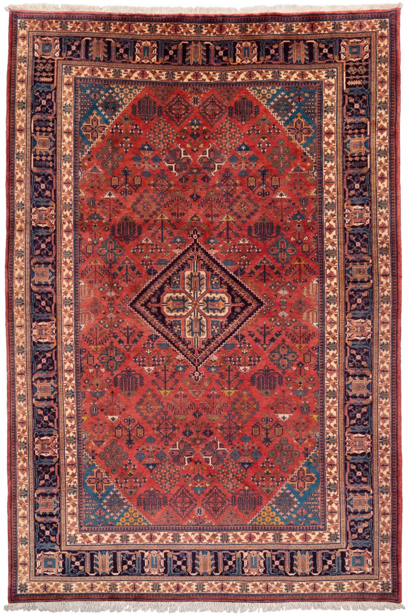 Bild eines Mortschekord aus Persien in der Göße 327 x 221 cm