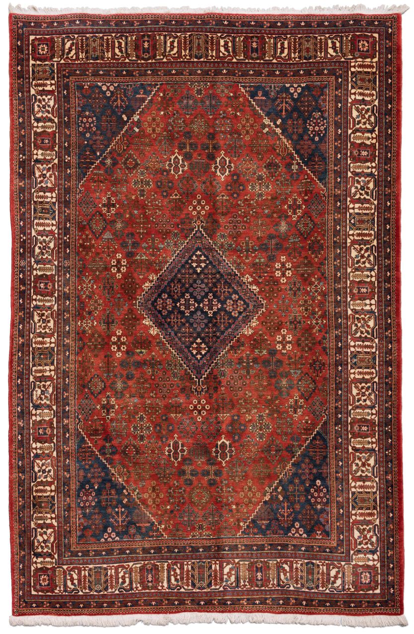Bild eines Mortschekord aus Persien in der Göße 328 x 213 cm