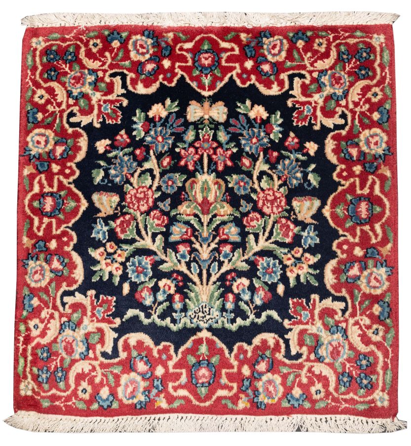 Bild eines Kirman aus Persien in der Göße 60 x 58 cm