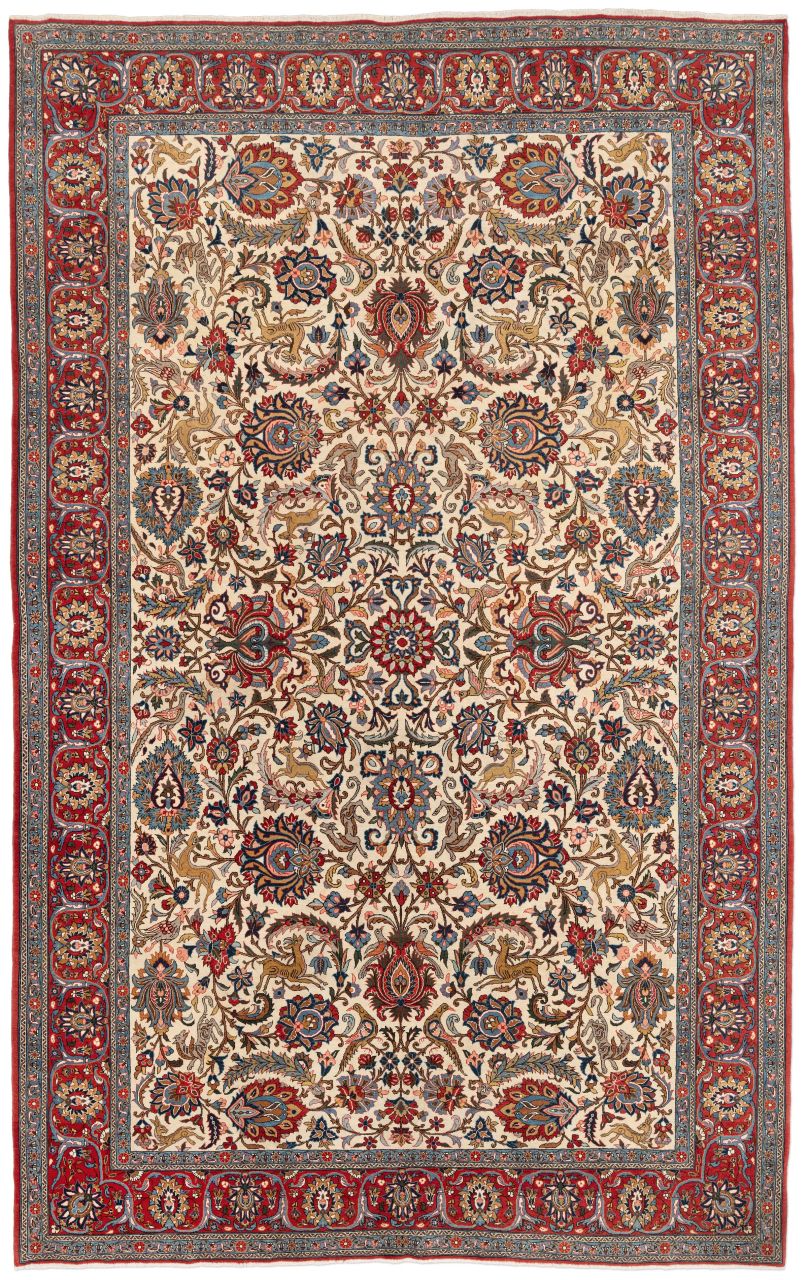 Bild eines Veramin aus Persien in der Göße 373 x 233 cm