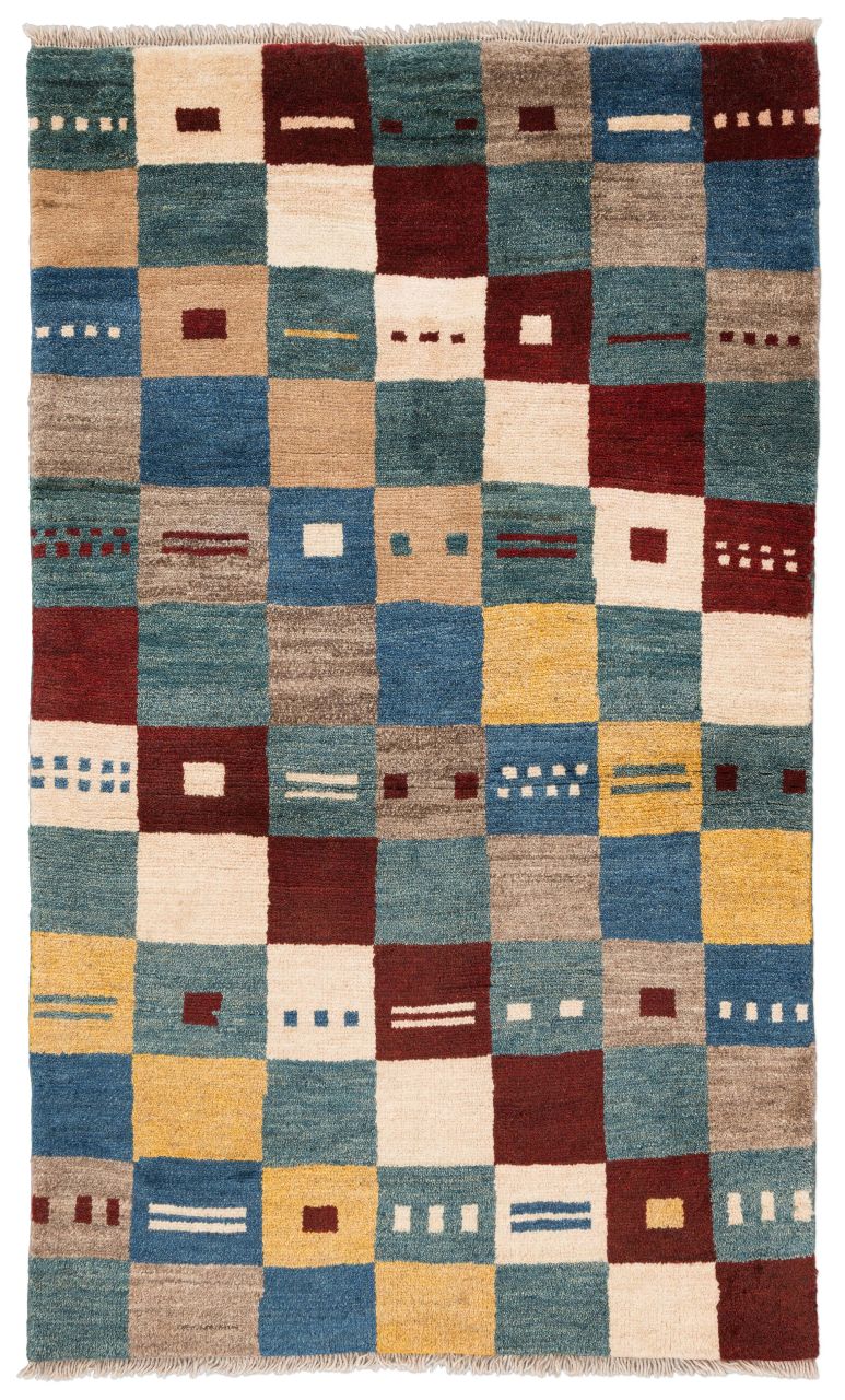 Bild eines Gabbeh aus Persien in der Göße 173 x 103 cm