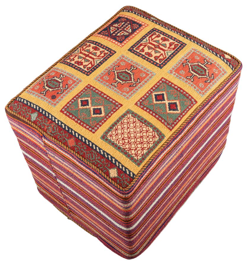 Bild eines Afschar-Tabii-Sitzwürfel aus Persien in der Göße 50 x 42 cm
