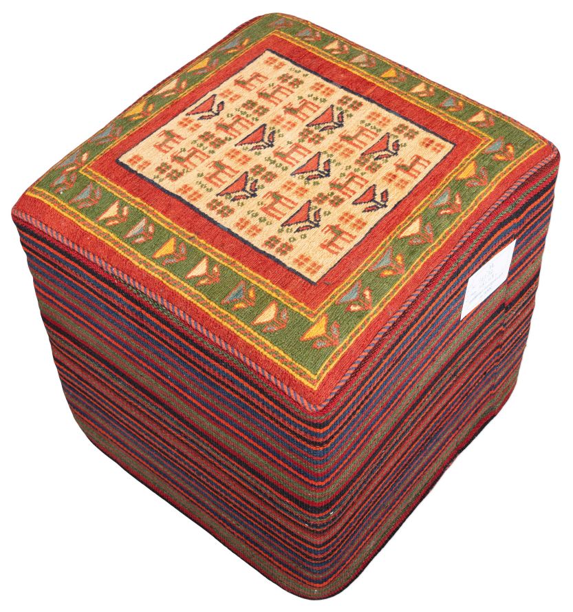 Bild eines Afschar-Tabii-Sitzwürfel aus Persien in der Göße 48 x 45 cm