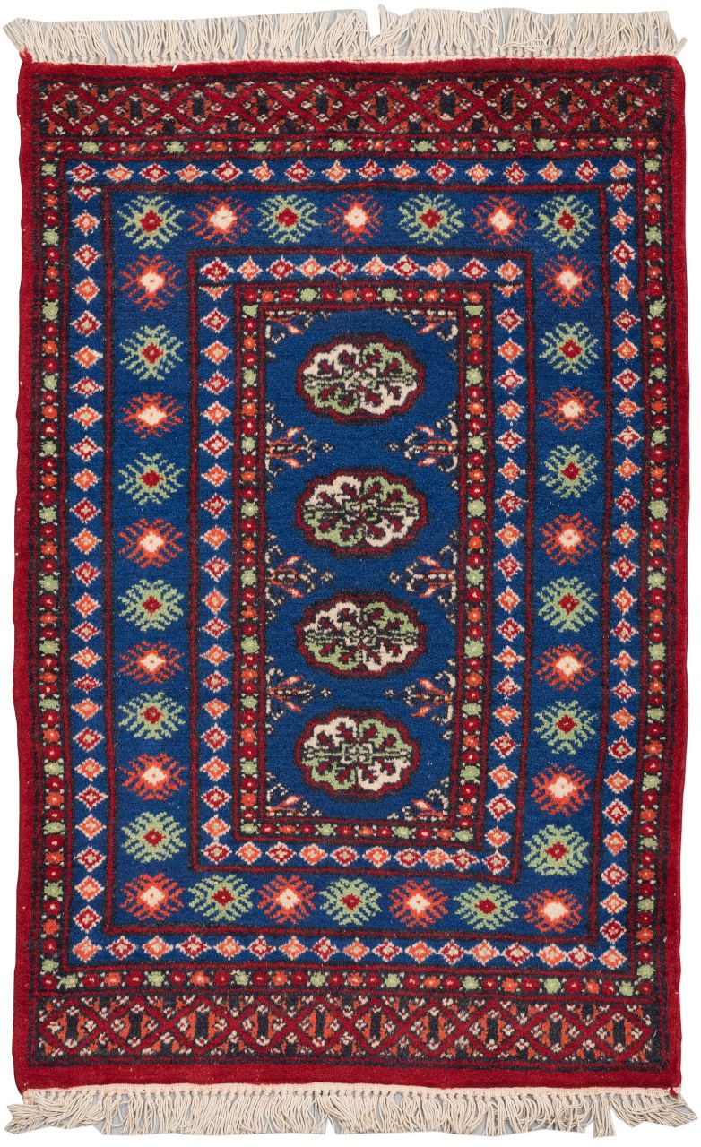 Bild eines Bochara aus Pakistan in der Göße 118 x 77 cm