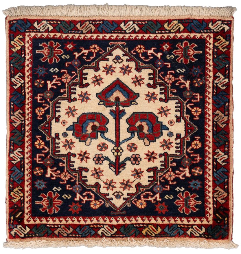 handgeknüpfter Orienteppich Aliabad aus Persien Maß 67x65 cm