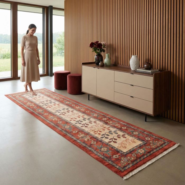 handgeknüpfter Orienteppich Ghadimi aus Persien Maß 331x79 cm