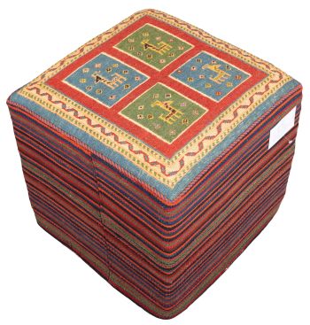 Bild von Afschar-Tabii-Sitzwürfel aus Persien in der Größe 47 x 48 cm