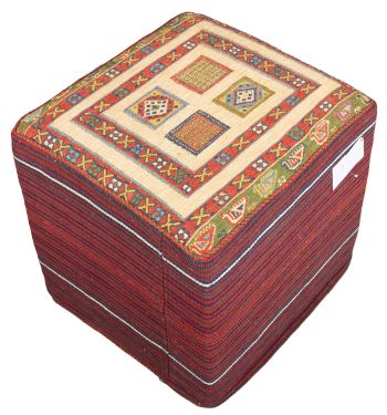 Bild von Afschar-Tabii-Sitzwürfel aus Persien in der Größe 49 x 45 cm