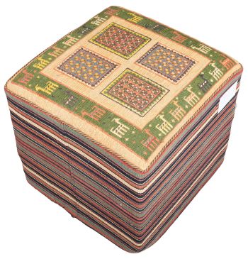Bild von Afschar-Tabii-Sitzwürfel aus Persien in der Größe 50 x 49 cm