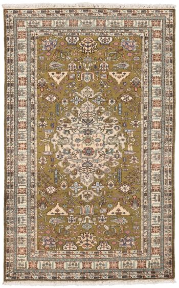 handgeknüpfter Orienteppich Ardebil aus Persien Maß 270x170 cm